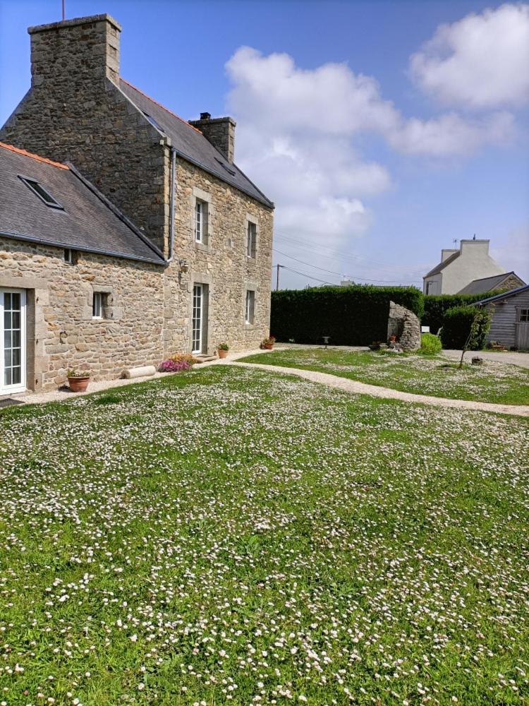Kerlouan Oudoty B&B 외부 사진